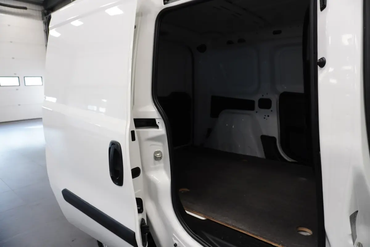 1.3 MJ EURO 6 - Airco - Start/Stop - NAP - € 9.900,- Excl.
