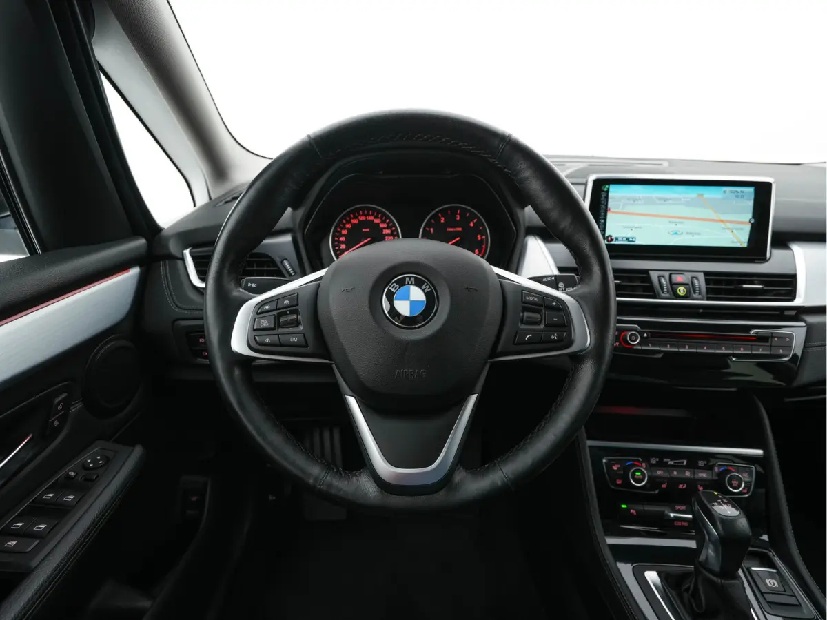 216d High Executive Luxury-Line [7-Pers.] (INCL-BTW) Aut. * LEATHER | FULL-LED | HIFI-SOUND | HEAD-UP | ADAPTIVE-CRUISE | KEYLESS | NAVI-FULLMAP | HEATED-SPORTSEATS | PRIVACY-GLASS | ECC | P