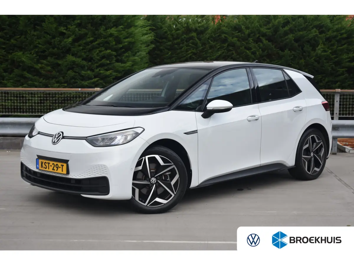Pro S 204PK 77 kWh | ACC | Navigatie | Apple Carplay & Android Auto | Warmtepomp | Multimedia pakket | Assistance pakket