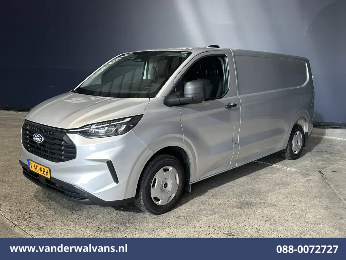 2.0 TDCI 136pk L2H1 Euro6 Airco | Camera | Navigatie | Apple Carplay | LED | Cruisecontrol Android Auto, 2800kg trekhaak, Parkeersensoren, Verwarmde voorruit, Bijrijdersbank