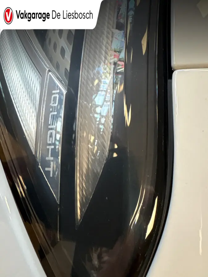 ID.5 Pro 77 kWh / Soh 95,2 / warmtepomp / trekhaak / head up / memory / carplay