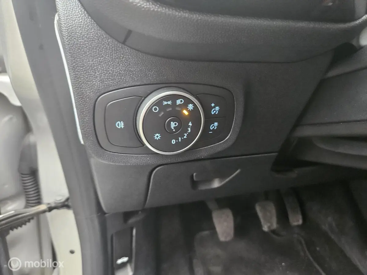 1.0 EcoBoost Connected