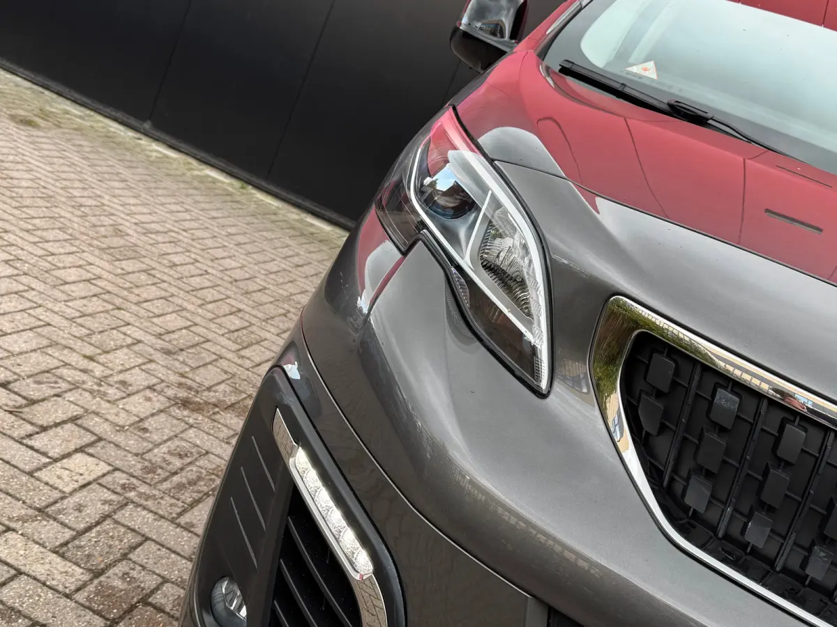 2.0 BlueHDI 180 S&S DC DC | Trekhaak | Dubbele schuifdeur | Navigatie | Camera | Cruise Control | 2 zitplaatsen rechtsvoor | Armsteun voor | Bluetooth telefoonvoorbereiding