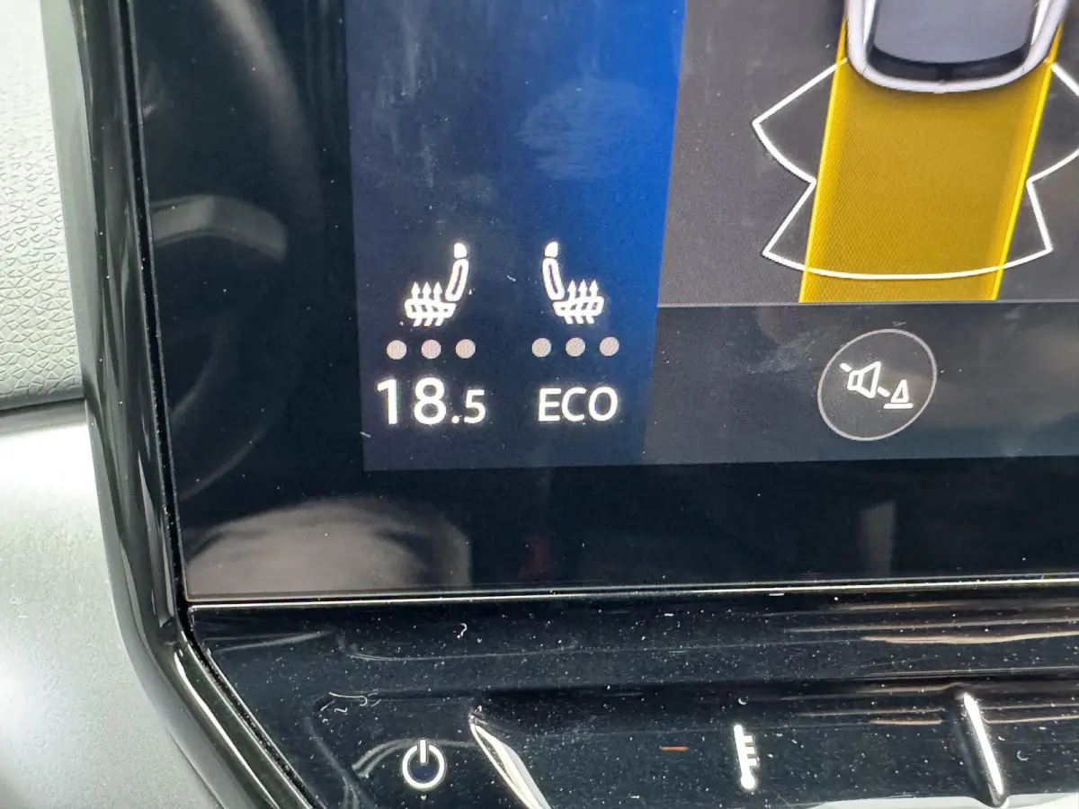 PRO 77 KWH (96% SOH) I STOELVERWARMING I P-CAMERA I NAVIGATIESYSTEEM I GROOT ACCUPAKKET