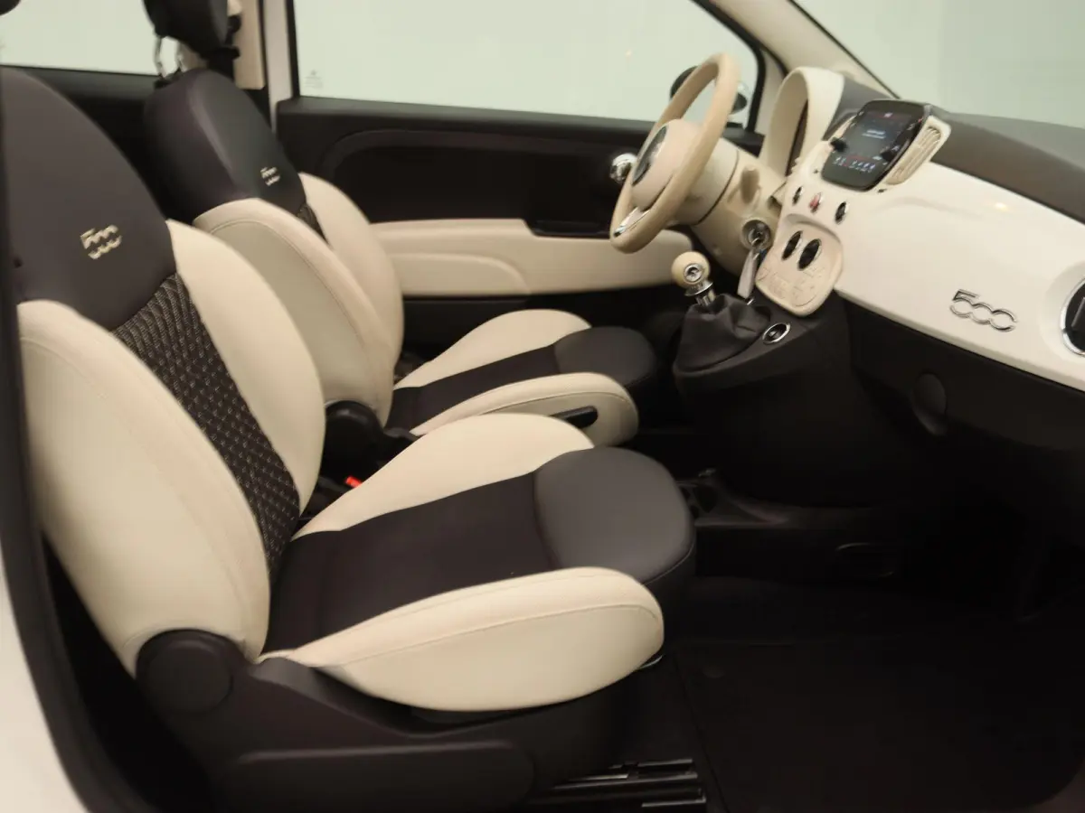 1.0 Hybrid Dolcevita | Climate Control | Apple Carplay/Android Auto | Zuinig | Lichtmetalen Velgen |