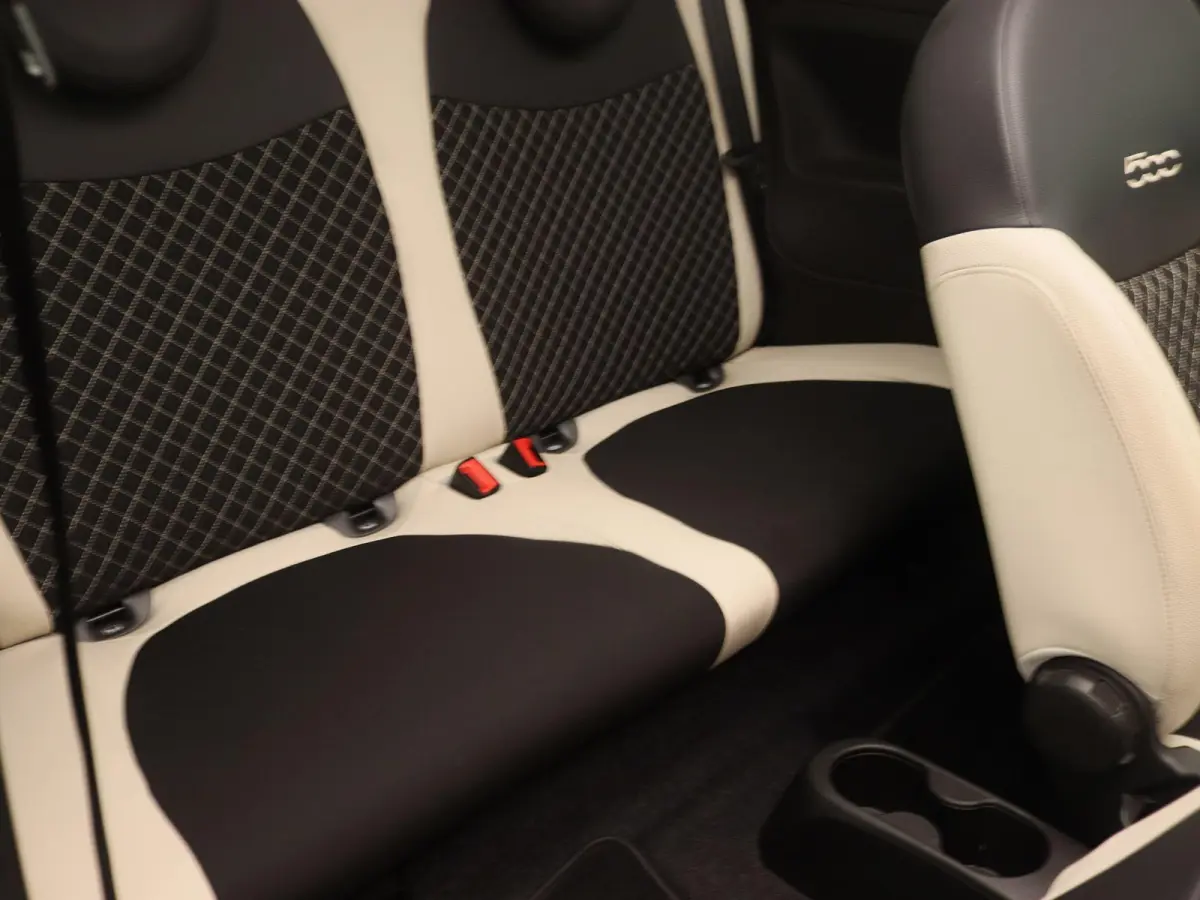 1.0 Hybrid Dolcevita | Climate Control | Apple Carplay/Android Auto | Zuinig | Lichtmetalen Velgen |