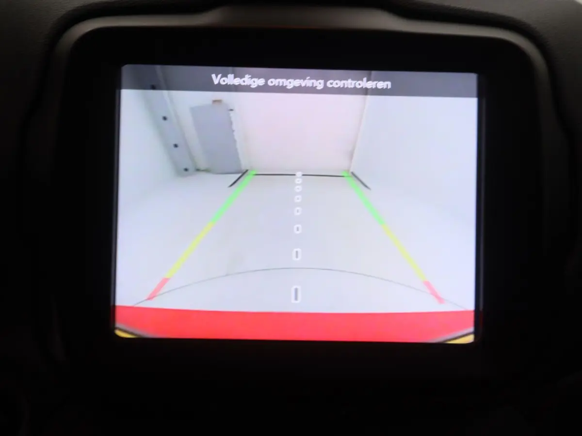 4xe 240 Plug-in Hybrid Electric Trailhawk | Carplay | Lane Assist | Camera | Cruise Control |
