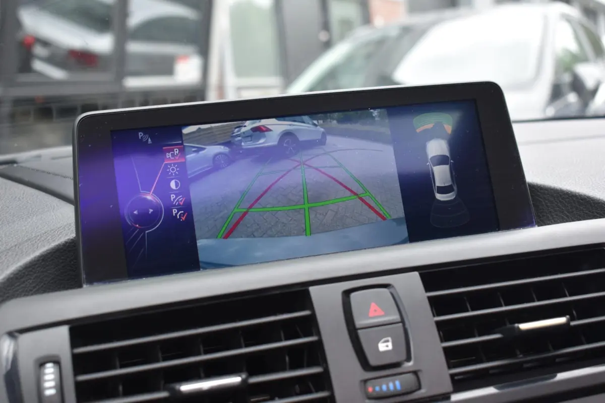 M235i High Executive Keyless Pano H/K Camera
