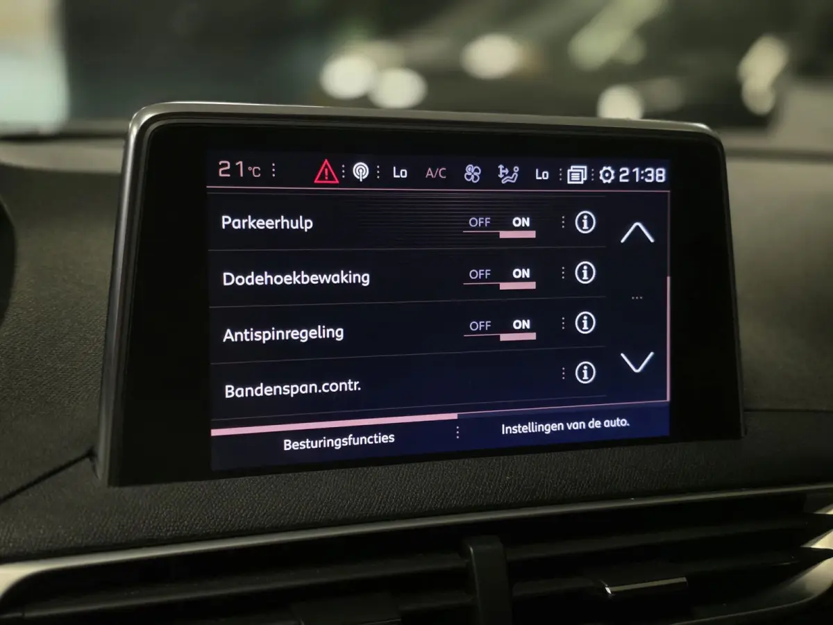 1.2 PureTech GT-Line|PANODAK|CAMERA|ACC
