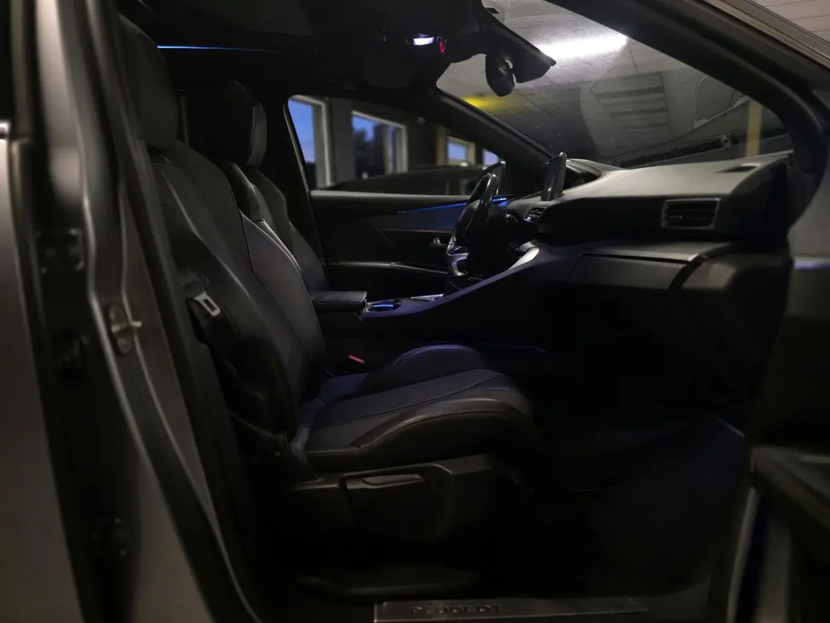 1.2 PureTech GT-Line|PANODAK|CAMERA|ACC