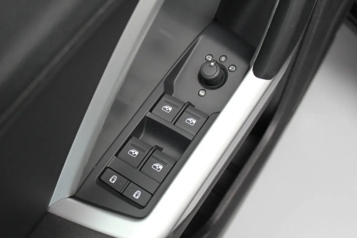 40 TFSI quattro Business Edition 191PK, RIJKLAAR | LEER/ALCANTARA | VIRTUAL COCKPIT | 19" LM-VELGEN