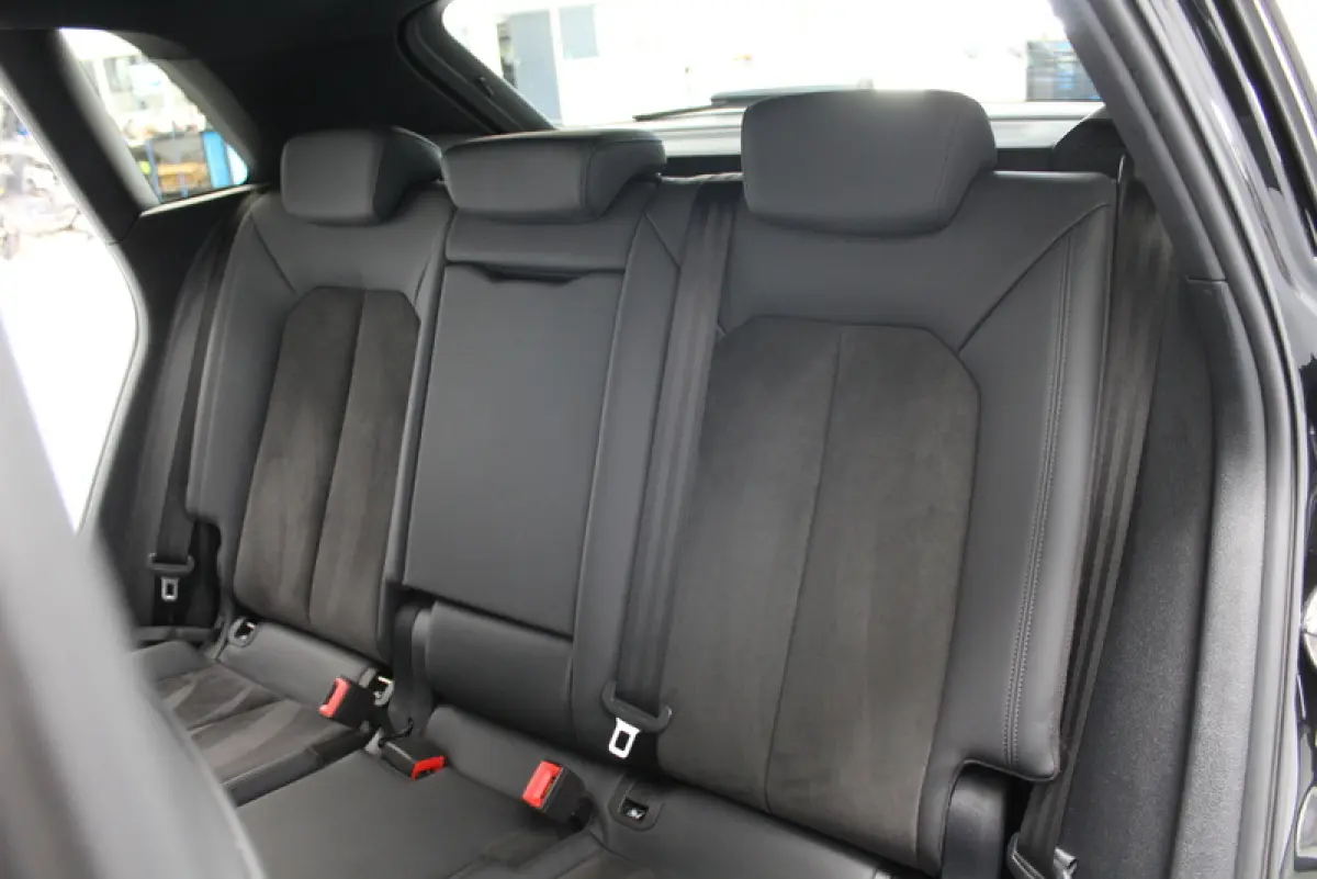 40 TFSI quattro Business Edition 191PK, RIJKLAAR | LEER/ALCANTARA | VIRTUAL COCKPIT | 19" LM-VELGEN
