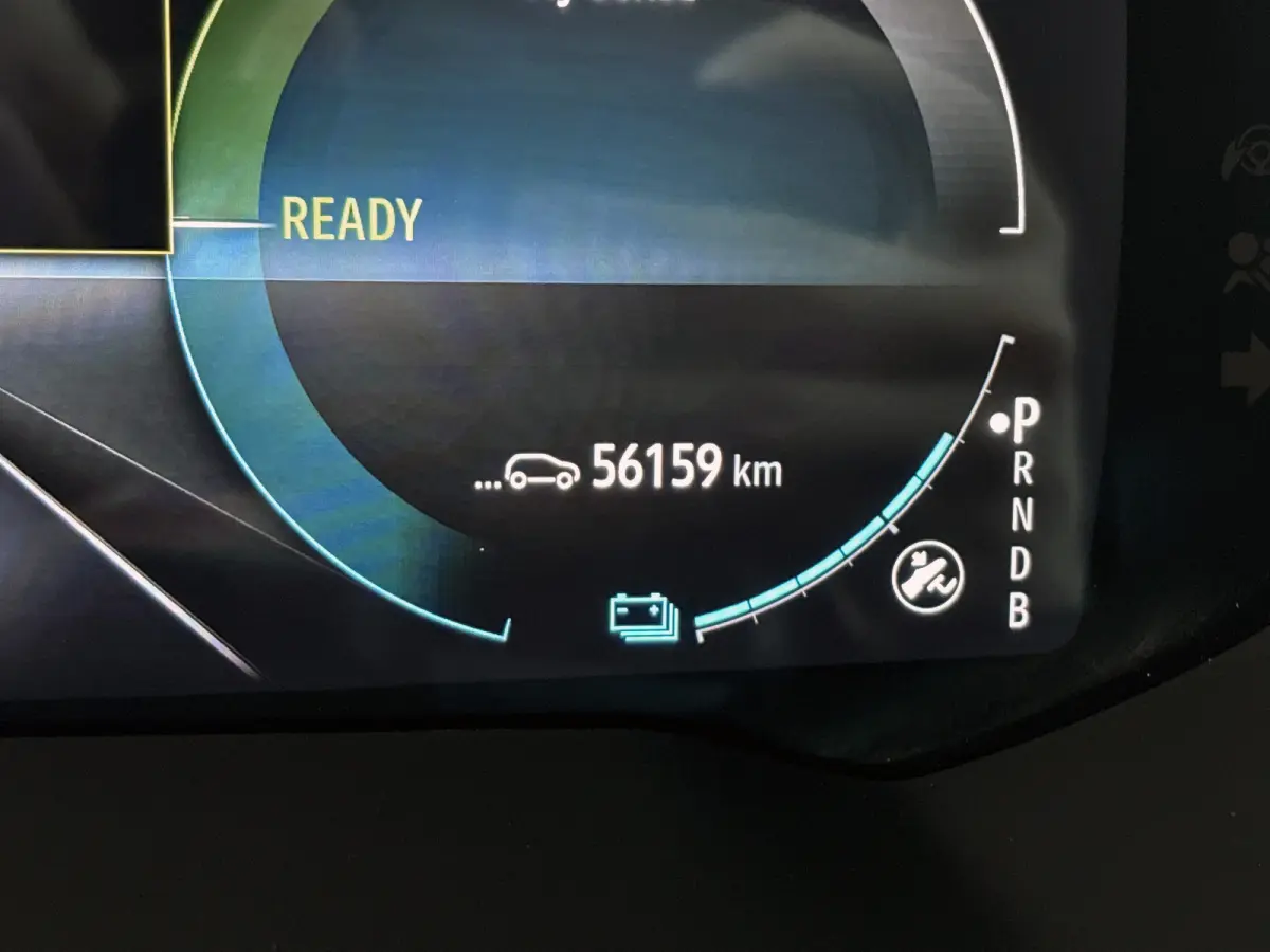E-Tech full hybrid 145 Techno | CAMERA | NAVI GROOT