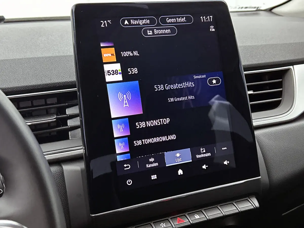 E-Tech full hybrid 145 techno | CAMERA | NAVI GROOT