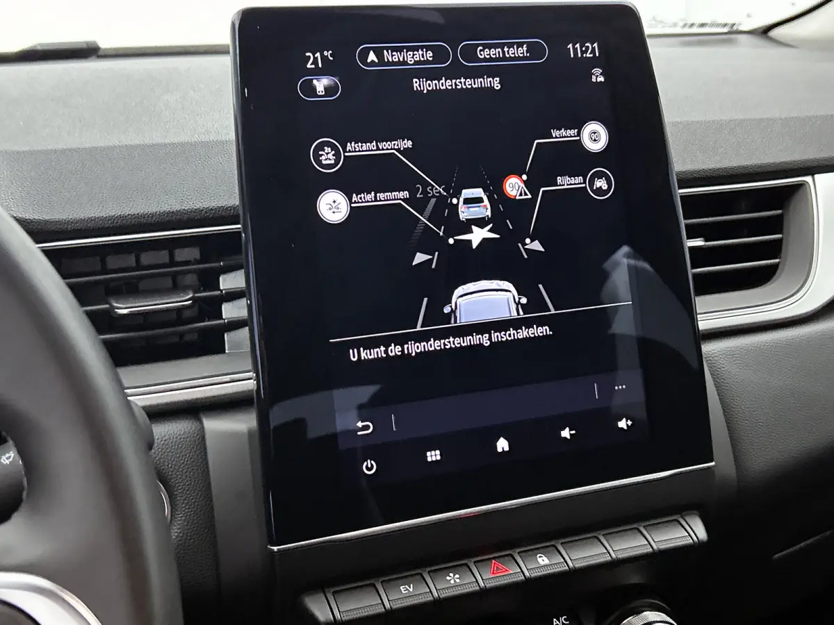 E-Tech full hybrid 145 techno | CAMERA | NAVI GROOT