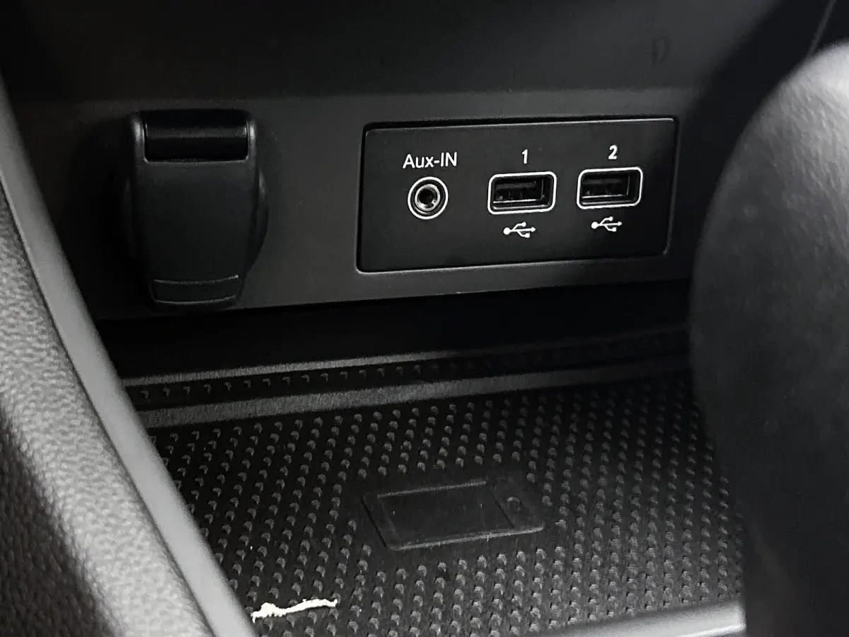 E-Tech full hybrid 145 techno | CAMERA | NAVI GROOT