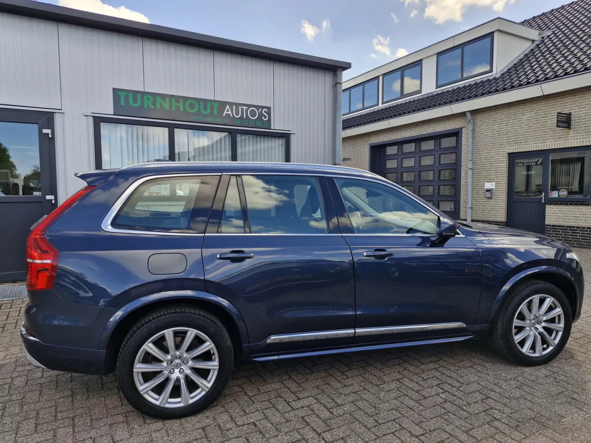 T8 Twin Engine AWD Inscription | head-up | camera | Elect dak | dodehoek detectie | Luxury-Line (achteruitrijcamera, head-up display) | Volle auto
