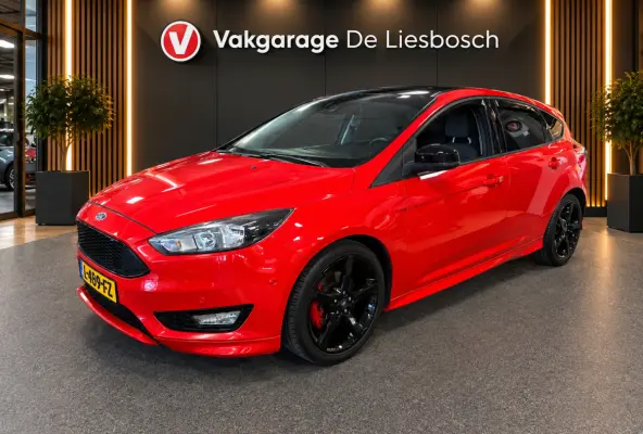 1.5 Red Edition / navi / cruisecontrol / nieuwe motor / super nette staat