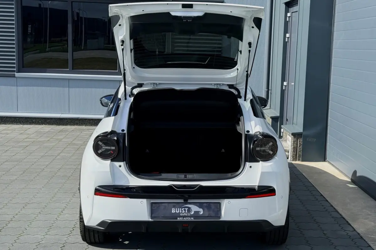 LX 51 kWh ZEER COMPLEET! NIEUWE AUTO! 10X OP VOORRAAD!