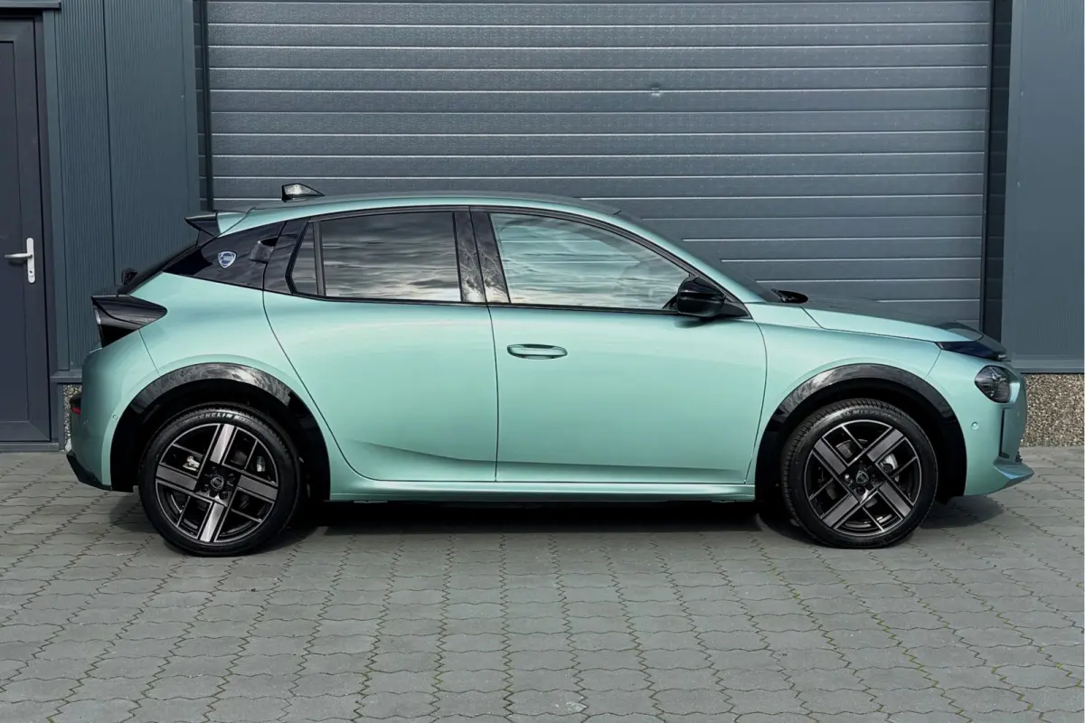LX 51 kWh ZEER COMPLEET! NIEUWE AUTO! 10X OP VOORRAAD!