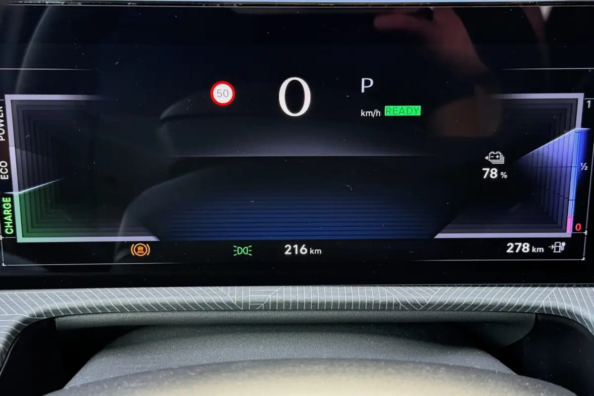 LX 51 kWh ZEER COMPLEET! NIEUWE AUTO! 10X OP VOORRAAD!