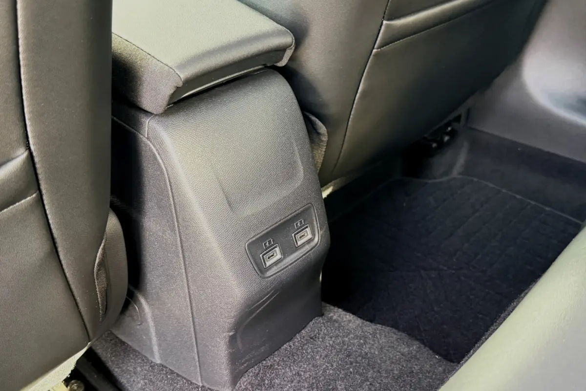 LX 51 kWh ZEER COMPLEET! NIEUWE AUTO! 10X OP VOORRAAD!