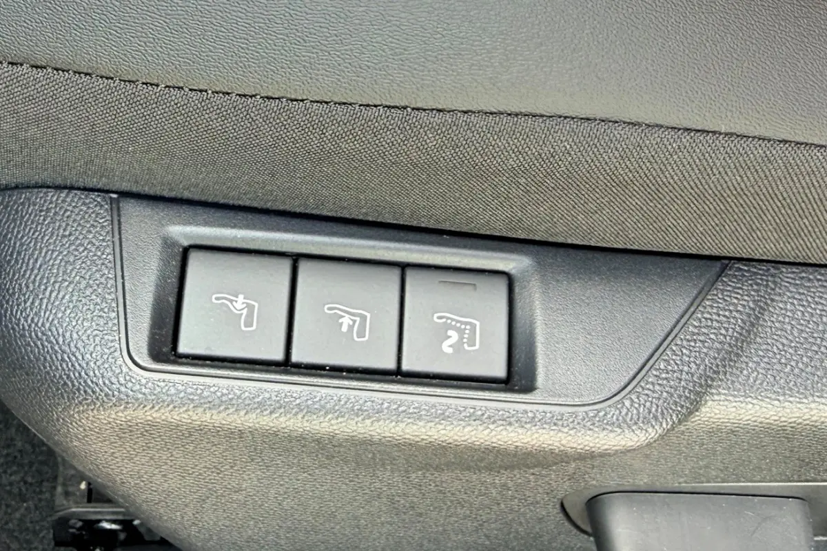 LX 51 kWh ZEER COMPLEET! NIEUWE AUTO! 10X OP VOORRAAD!