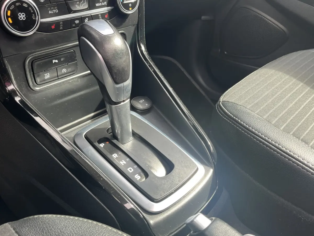 1.0 EcoBoost Titanium Automaat | Trekhaak | | Full Options | Driver Assistance Pack | X-Pack | Winter Pack | Dodehoek | Camera | etc. etc.