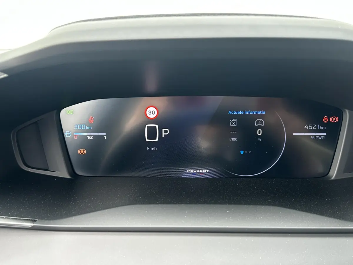 1.2 Hybrid 145 Allure | Camera | Adaptieve Cruise Control | Navigatie | Apple Carplay/Android Auto