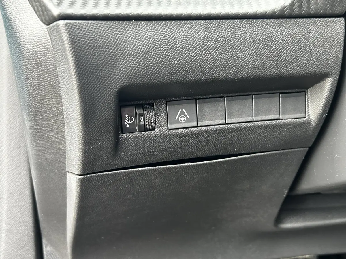 1.2 Hybrid 145 Allure | Camera | Adaptieve Cruise Control | Navigatie | Apple Carplay/Android Auto