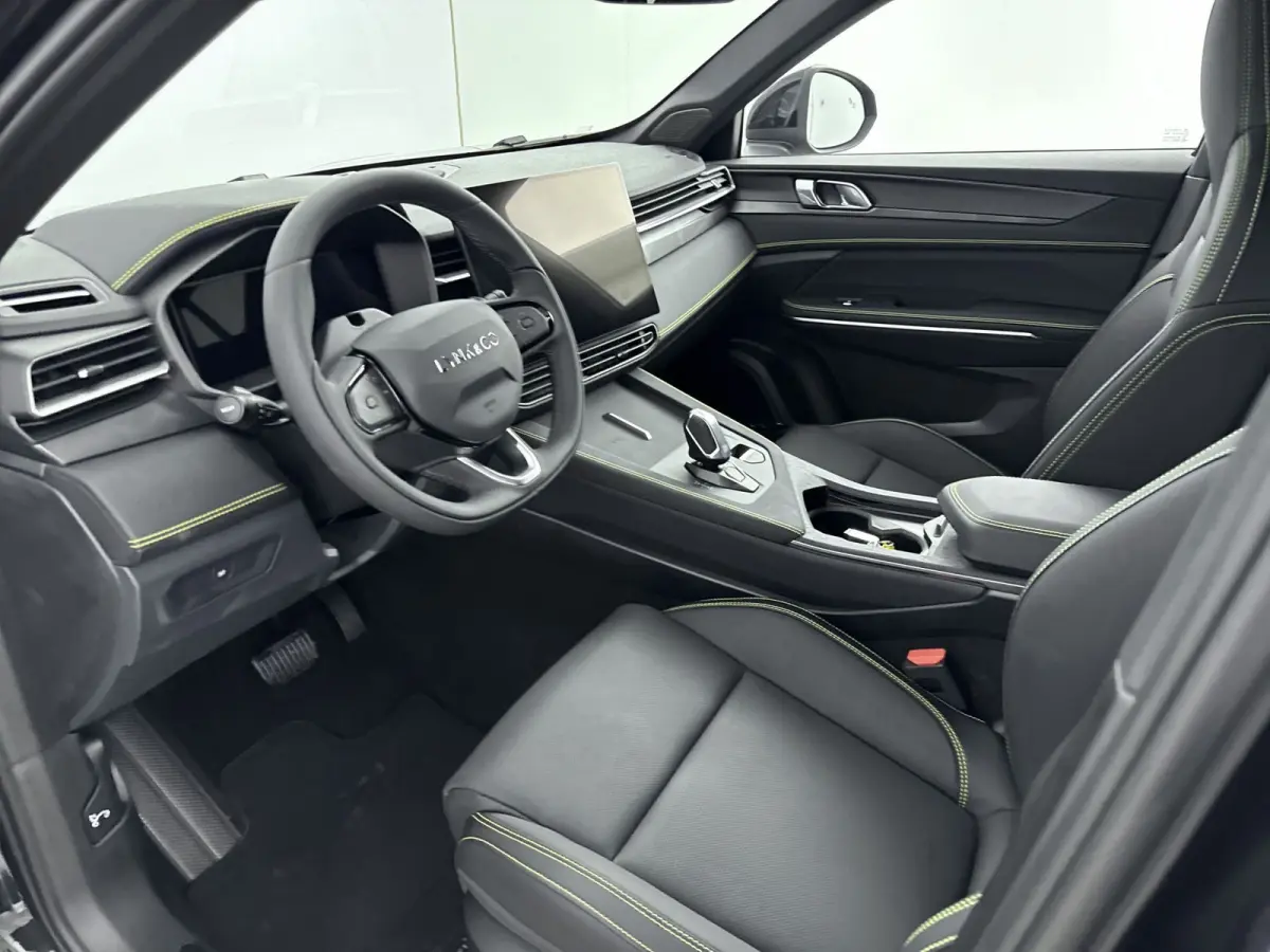 1.5 More | Apple Carplay/Android Auto|telefoonintegratie premium | Audio installatie premium | Cruise control adaptief |
