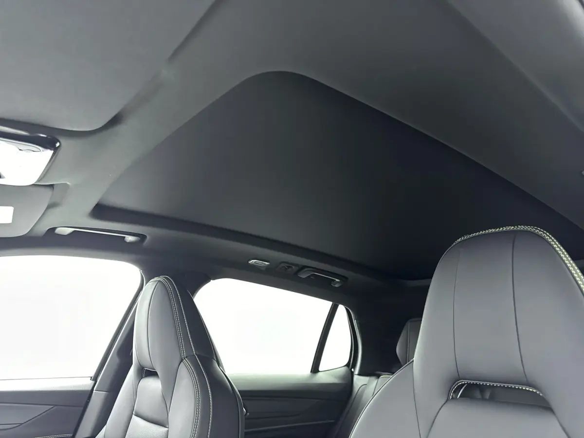 1.5 More | Apple Carplay/Android Auto|telefoonintegratie premium | Audio installatie premium | Cruise control adaptief |