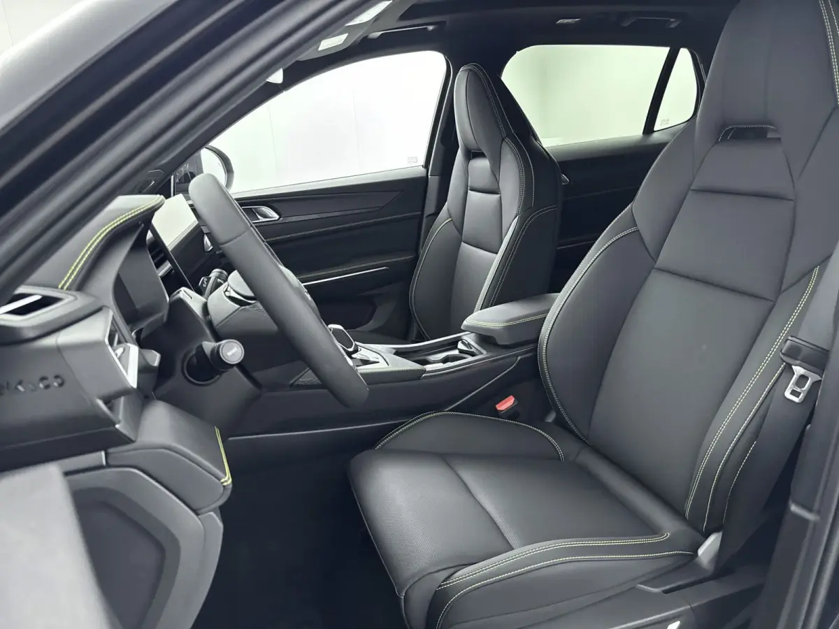 1.5 More | Apple Carplay/Android Auto|telefoonintegratie premium | Audio installatie premium | Cruise control adaptief |