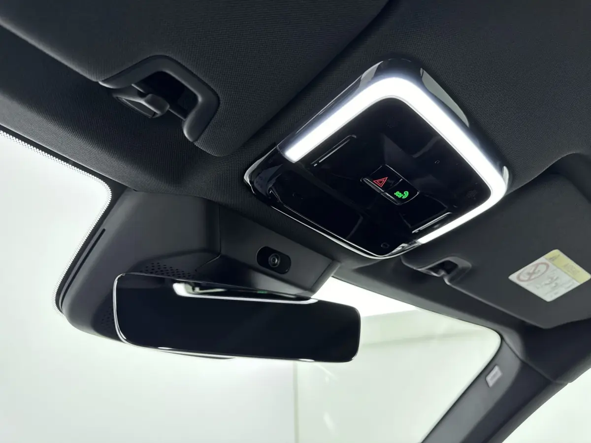 1.5 More | Apple Carplay/Android Auto|telefoonintegratie premium | Audio installatie premium | Cruise control adaptief |
