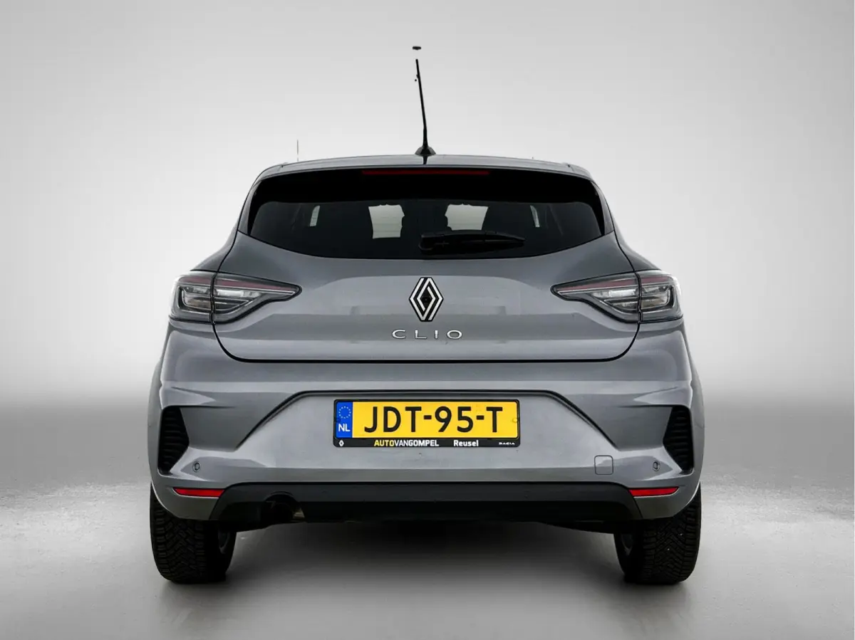 TCe 90PK GPF evolution | CAMERA | NAVI | DEALER ONDERHOUDEN | STOEL VERWARM. | PARK. SENSOREN | CARPLAY