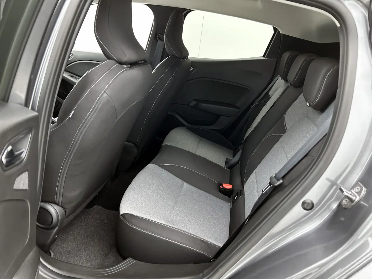 TCe 90PK GPF evolution | CAMERA | NAVI | DEALER ONDERHOUDEN | STOEL VERWARM. | PARK. SENSOREN | CARPLAY