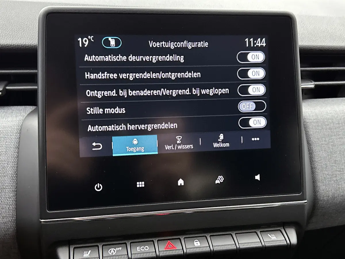 TCe 90PK GPF evolution | CAMERA | NAVI | DEALER ONDERHOUDEN | STOEL VERWARM. | PARK. SENSOREN | CARPLAY