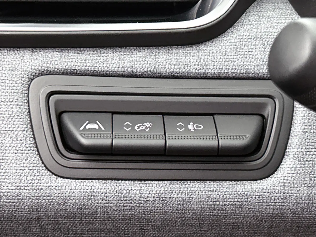 TCe 90PK GPF evolution | CAMERA | NAVI | DEALER ONDERHOUDEN | STOEL VERWARM. | PARK. SENSOREN | CARPLAY