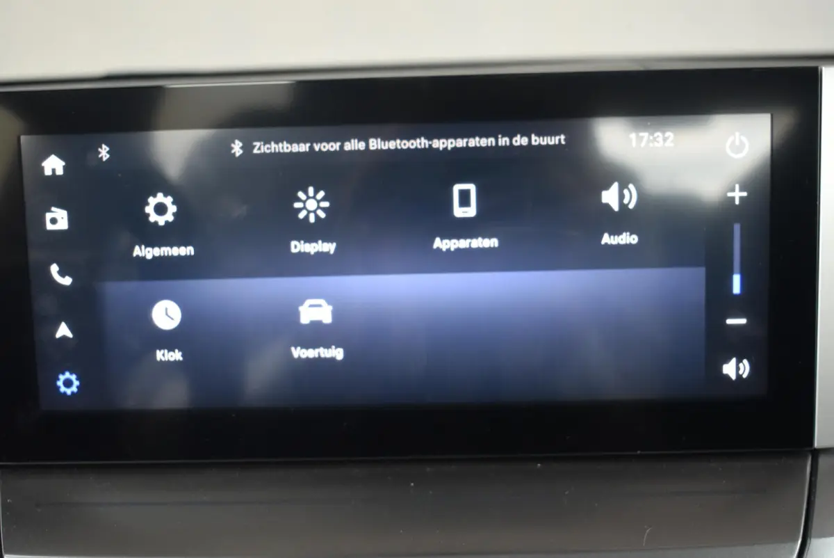 Edition 44 kWh | Navi | Climate | Cruise | PDC | Camera | Apple CarPlay/Android Auto/ DEMO Model