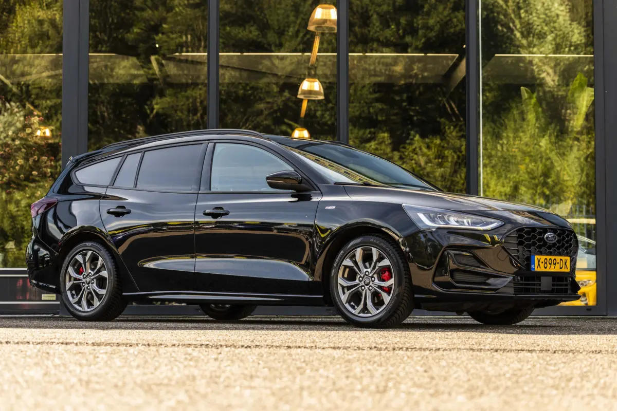 1.0 EcoBoost Hybrid ST Line Style