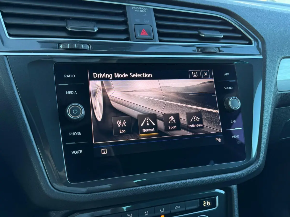 1.5 TSI R-Line | Full LED | CarPlay | Navigatie | Climate | Adaptive cruise