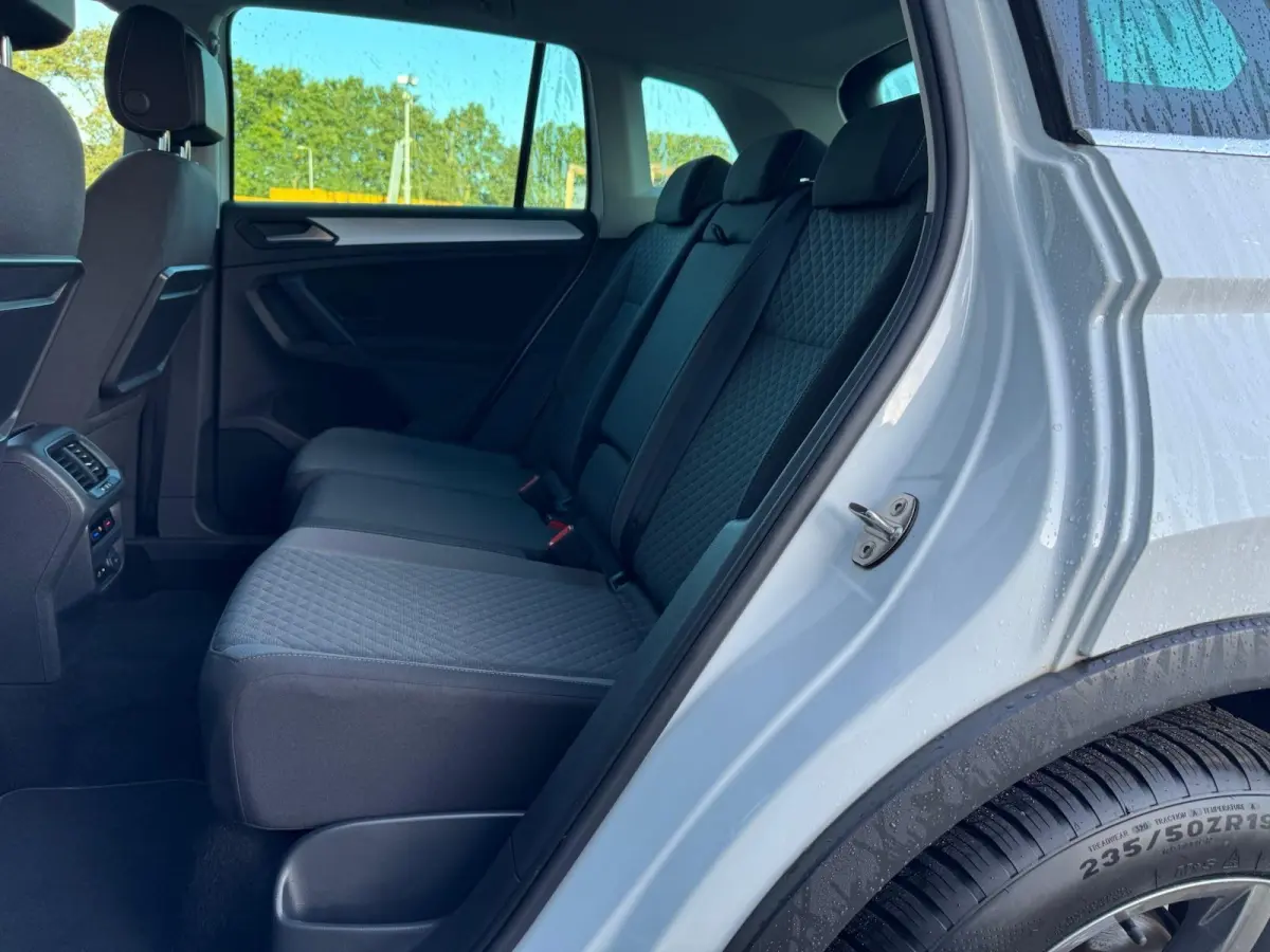 1.5 TSI R-Line | Full LED | CarPlay | Navigatie | Climate | Adaptive cruise