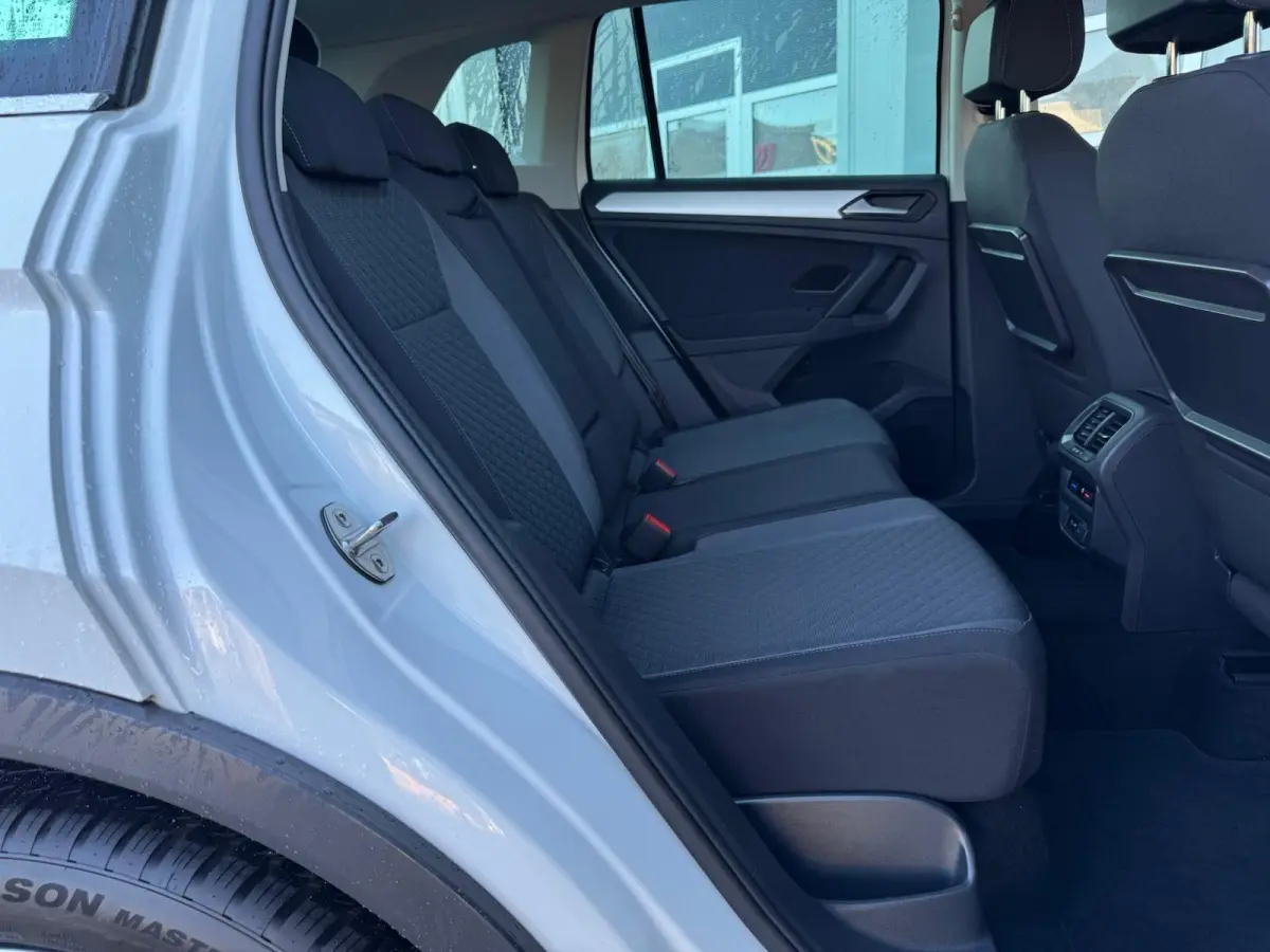 1.5 TSI R-Line | Full LED | CarPlay | Navigatie | Climate | Adaptive cruise