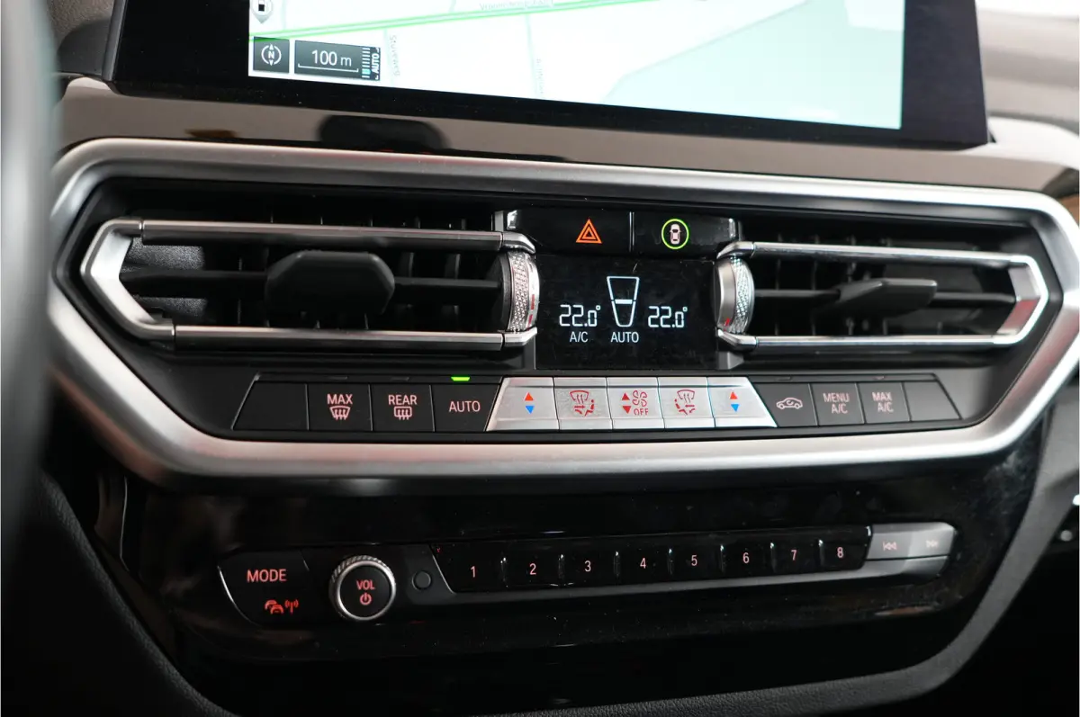 xDrive30e PHEV 293 pk | SOH 96% | Leder | 360° | Sportstoelen |
