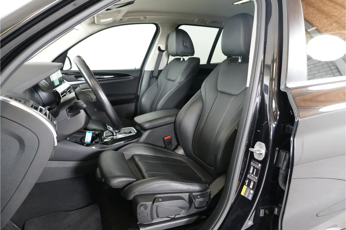 xDrive30e PHEV 293 pk | SOH 96% | Leder | 360° | Sportstoelen |