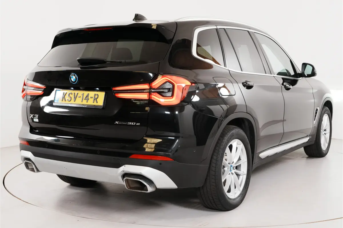 xDrive30e PHEV 293 pk | SOH 96% | Leder | 360° | Sportstoelen |