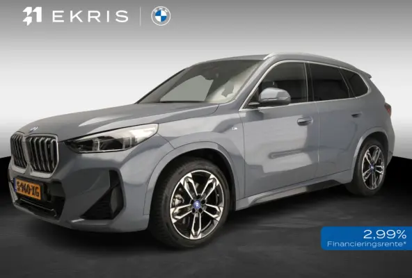 xDrive30 | M-Sportpakket | LED | Navigatie | Active cruise | Stoelverwarming | Keyles go | DAB | Alu 19 inch