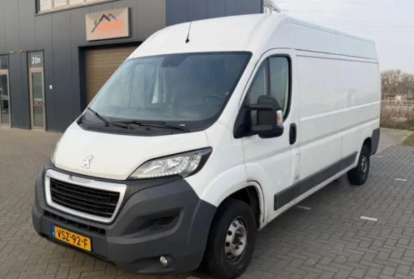 Bestel 335 2.0 BlueHDI L3H2 Pro Euro 6