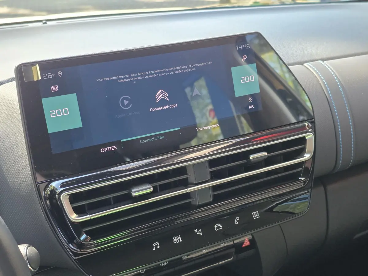 1.6 Plug-in Hybrid Feel | SOH 94.75% | Achteruitrijcamera | Climate control | Apple CarPlay / Android Auto | LM velgen |