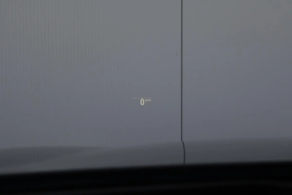 530e Business Edition Plus | M-Sport Pakket | Schuif/Kantel Dak | Stuur & Stoel Verwarming | Achteruitrijcamera | Head-Up | Laserlicht |